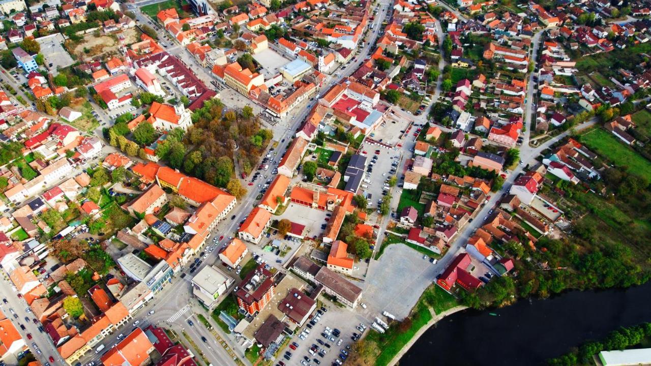 Hotel Slavonija Винковцы Экстерьер фото