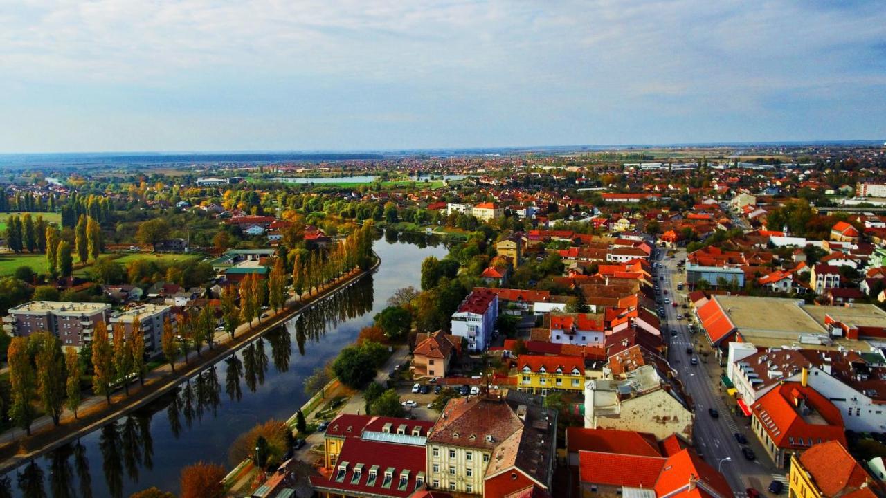 Hotel Slavonija Винковцы Экстерьер фото