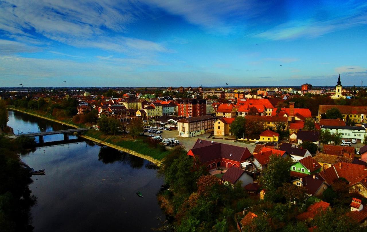 Hotel Slavonija Винковцы Экстерьер фото